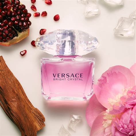 what does versace bright crystal perfume smell like|versace bright crystal perfume macy's.